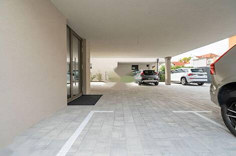 Белиград, квартира с 5 и более комнатами: 2