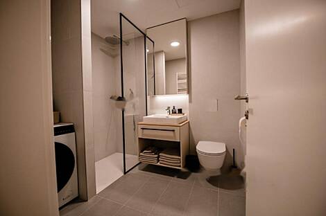 Центральное расположение, 2-комнатная квартира: 10