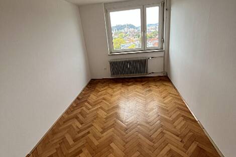 Квартира с тремя комнатами в Мосте: 4