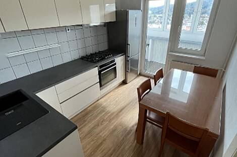 Квартира с тремя комнатами в Мосте: 6