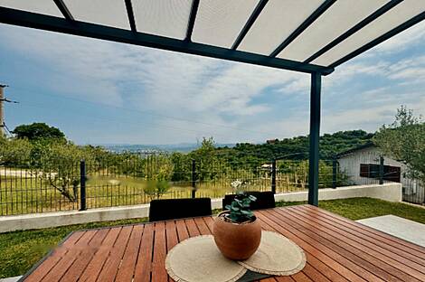 Дом Близнец в Ново Гриньян: 1