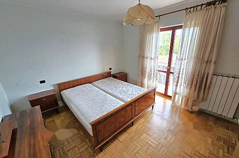 Дом, Чежарьи: 13