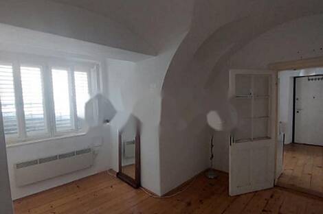 Трёхкомнатная квартира в центре: 6