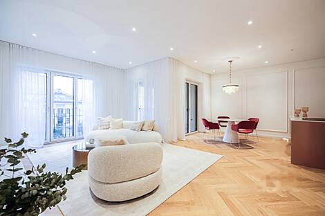 Квартира с двумя комнатами в центральной части города: 1