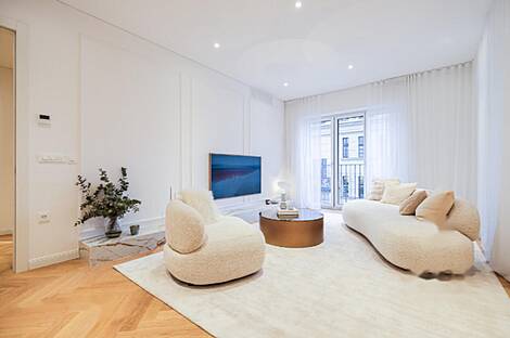 Квартира с двумя комнатами в центральной части города: 4