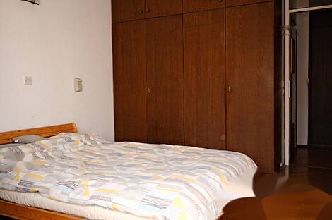 Апартаменты с тремя комнатами в центральной части города: 16