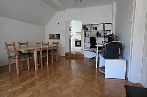 Четырехкомнатная квартира в центре: 1