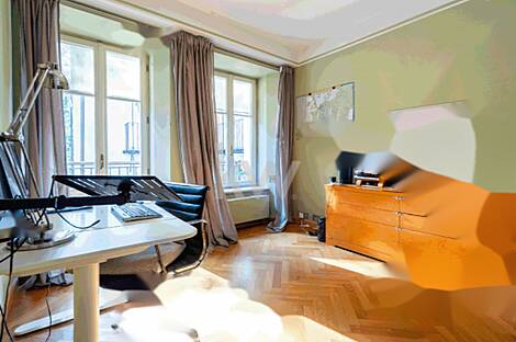 Четырехкомнатная квартира в центре.: 24