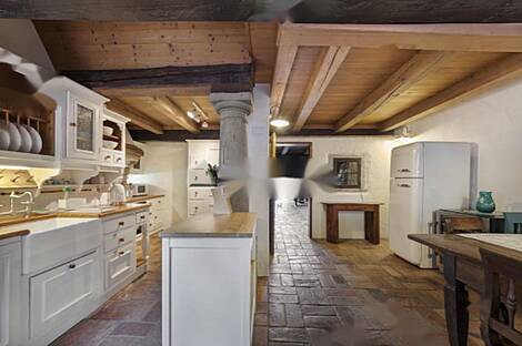 Апартаменты из пяти комнат в центральной части города.: 11