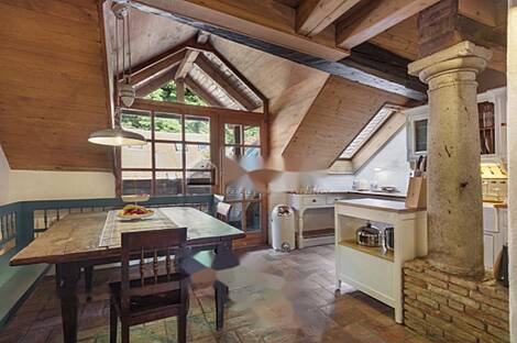 Апартаменты из пяти комнат в центральной части города.: 13