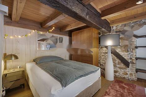 Апартаменты из пяти комнат в центральной части города.: 23