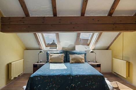 Апартаменты из пяти комнат в центральной части города.: 25