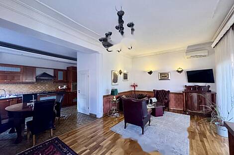 Трёхкомнатная квартира в центре города Лука.: 6