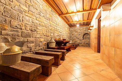 У моря стоит дом Чежарьи: 11