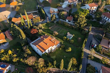 У моря стоит дом Чежарьи: 21