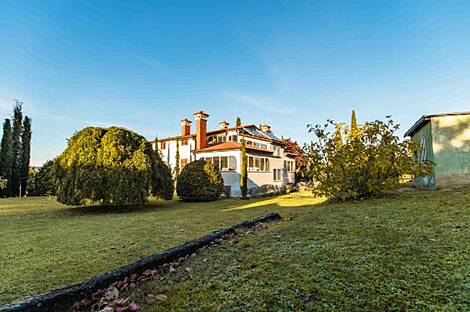 У моря стоит дом Чежарьи: 23