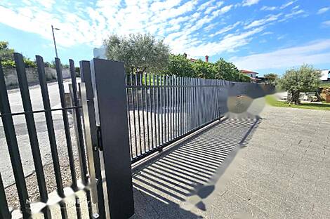 Дом, Верхние Шкофие: 2