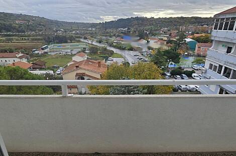 Люция приобрела новое жильё с четырьмя комнатами.: 9