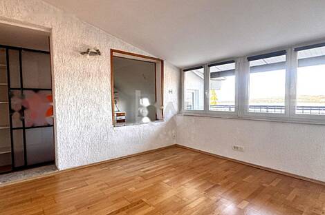 Квартира с тремя комнатами рядом с морем: 3