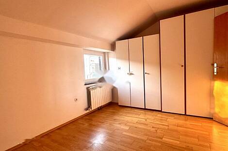 Квартира с тремя комнатами рядом с морем: 9