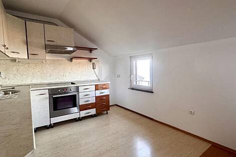 Квартира с тремя комнатами рядом с морем: 17