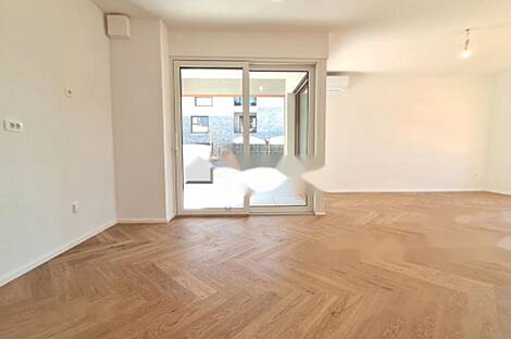 Квартира в Шмарье с тремя комнатами: 8