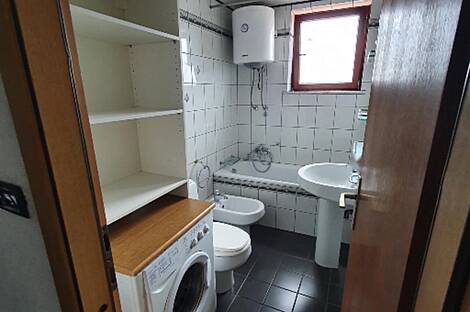 Люциева квартира с тремя комнатами.: 6