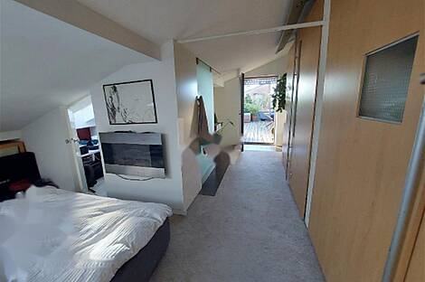 Многокомнатная квартира, центр, Л.: 10