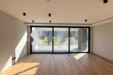 Квартира, состоящая из четырех комнат: 1