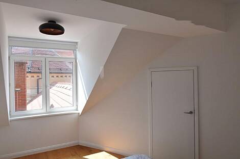 Четырёхкомнатная квартира в Старой Любляне: 14