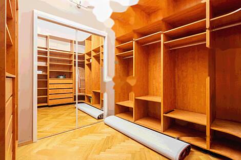 Четырехкомнатная квартира в Старой Любляне: 22