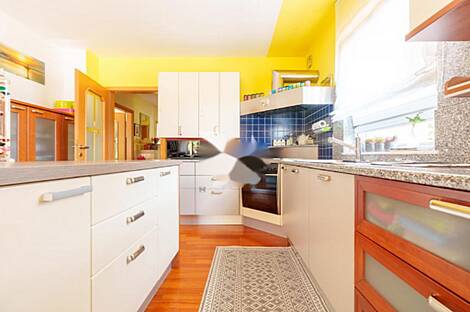 Жилище в Чернуче: 11