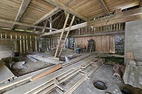 Дом Годович, ферма: 6