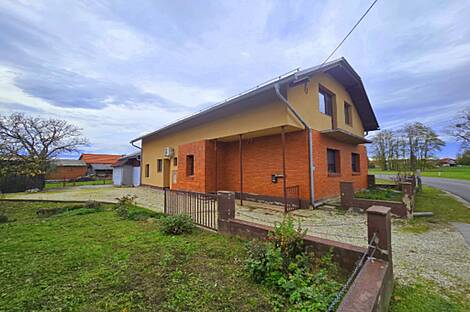 Дом в Добровнике.: 12