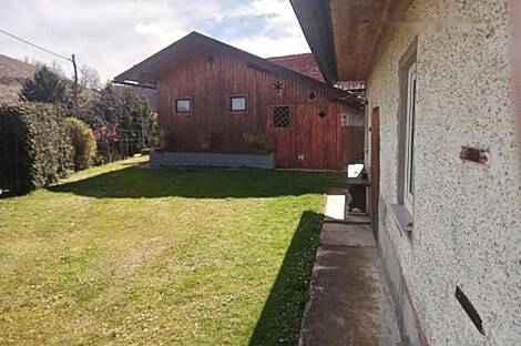 Здание Седлашек на улице Врх Грича: 9