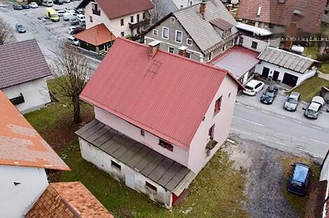 Жилище, Черни Врх: 5