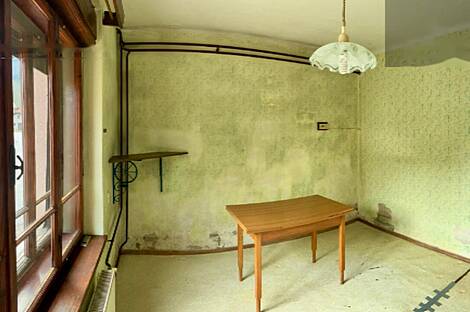 Жилище, Черни Врх: 7