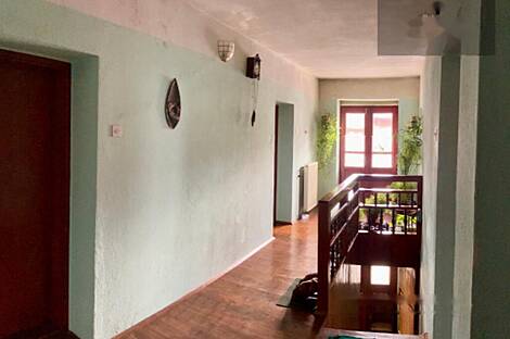 Жилище, Черни Врх: 9