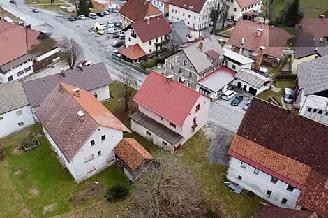 Жилище, Черни Врх: 14