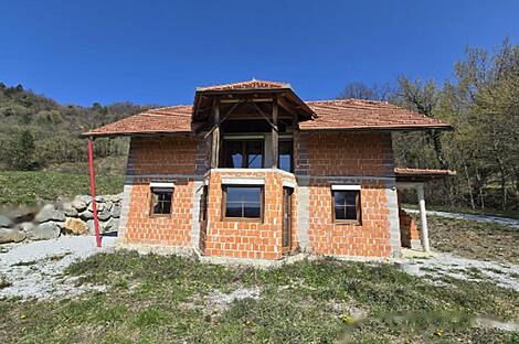 Жилище, Окролице: 4