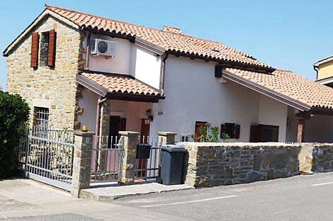 Пиран, дом.: 3