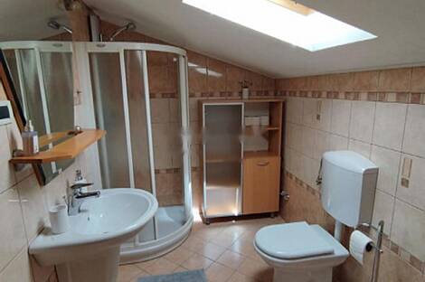 Пиран, дом.: 13