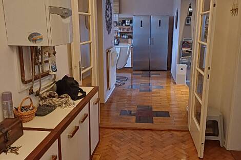 Квартира с тремя комнатами Шишка: 3