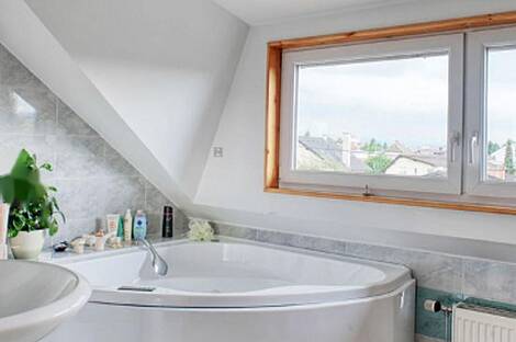 Дом, Рожна Долина: 6