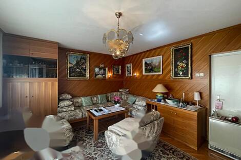 Дом, Вич, Любляна: 3