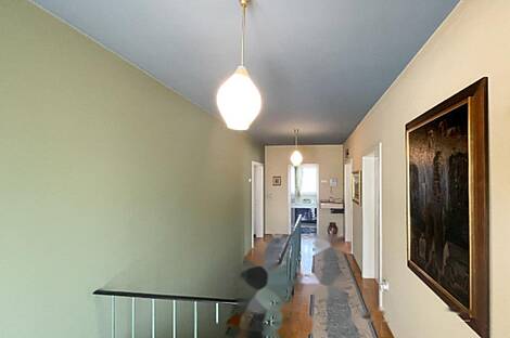 Дом, Вич, Любляна: 7