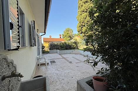 Дом с террасой в Пацуге: 3