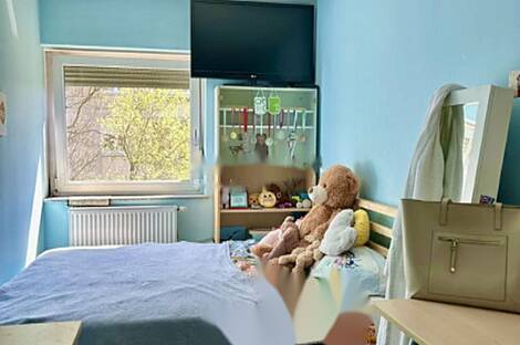 Апартаменты с четырьмя комнатами: 2