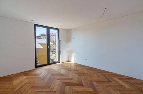 Жилье в доме номер одиннадцать: 8