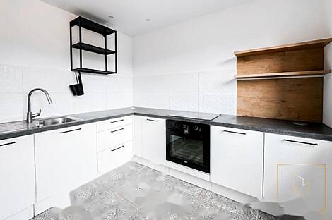 Трёхкомнатная квартира на улице Штепане Вас: 8